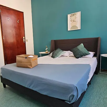 Blife Lusitanya - Private At Santantonya 1st Floor Δωμάτια σε οικογενειακή κατοικία *